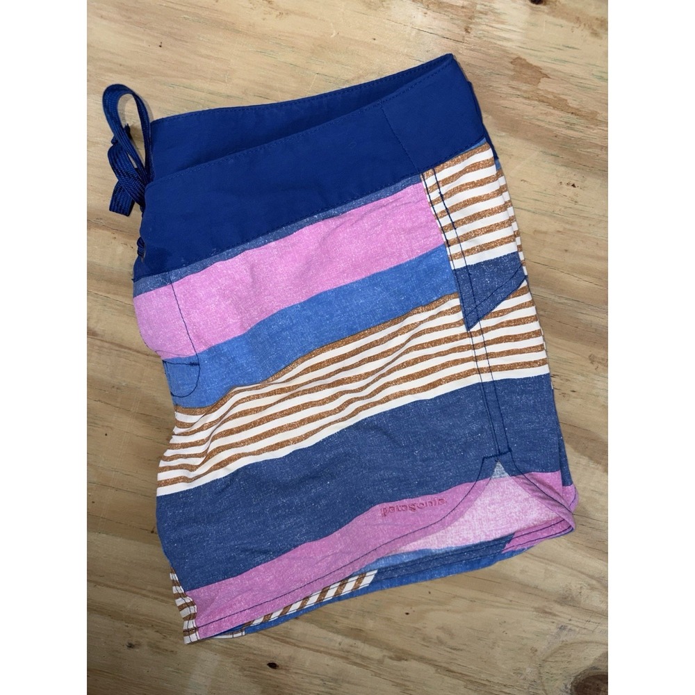 Patagonia Wavefarer Boardshorts Swim Shorts Pink Blue Striped Size 2 5"‎